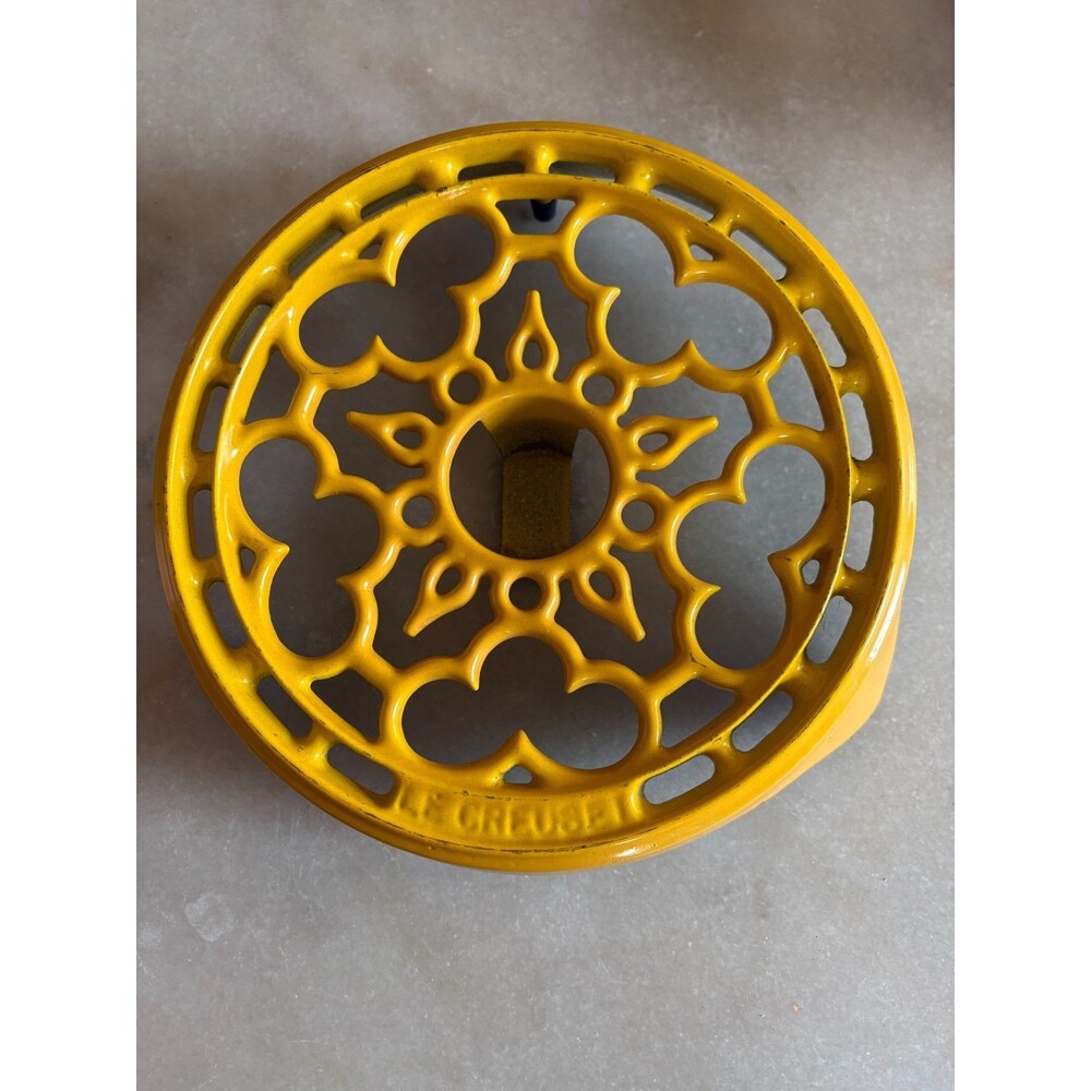 Vintage Le Creuset Yellow Cast Iron Enamel Trivet 8" Candle Warming Trivet *Read